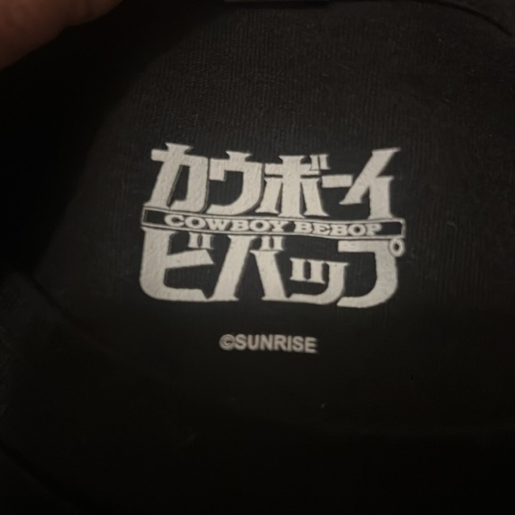 It’s a corgi shirt ! Nothing more to say. This shirt shouldn’t last a day , lol - Picture 4 of 4